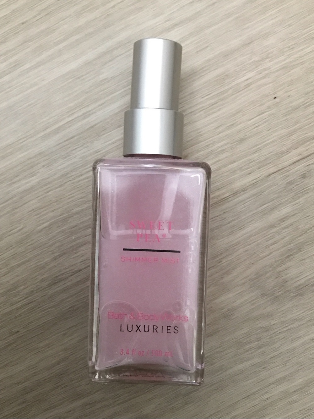 Bath & Body Works Sweet Pea Shimmer Mist — Light Pink